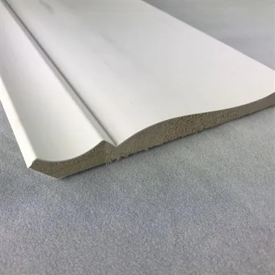 Грунтованные деревянные карнизы для потолка