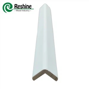 Погонаж из грунтованной сосны