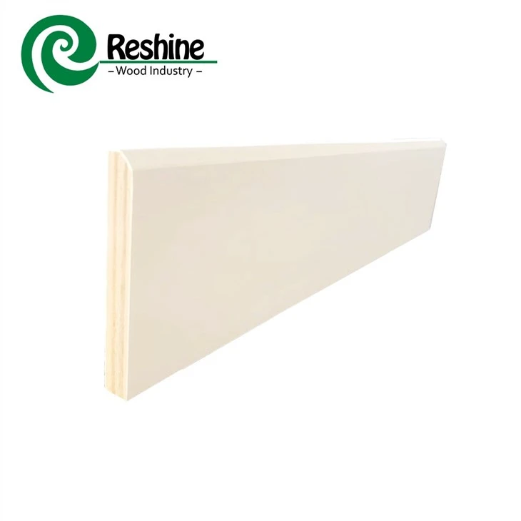 White Wood Baseboard Molding Skriting